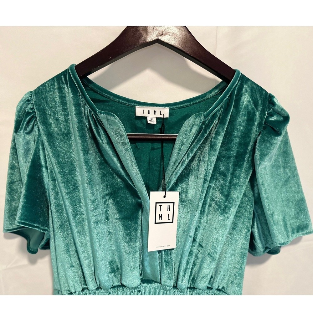THML Velvet Maxi Dress Womens Medium Teal Green NWT Smocked Tiered Split‎ Neck - Picture 4 of 8